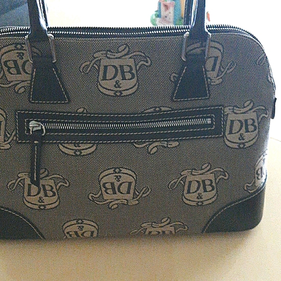 Hand bag - Picture 1 of 1